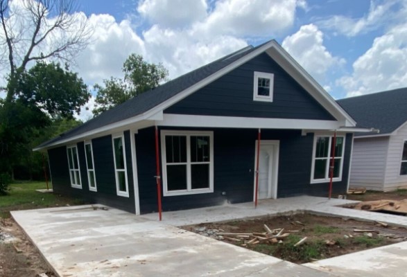 2124 Sherman Avenue - *OHFA - 5.5% Interest w/8.5% Down Payment Assistance Available