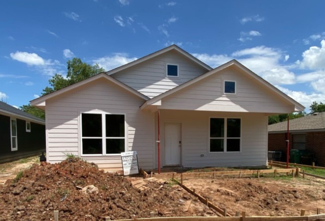 2122 Sherman Avenue - *OHFA - 5.5% Interest w/8.5% Down Payment Assistance Available