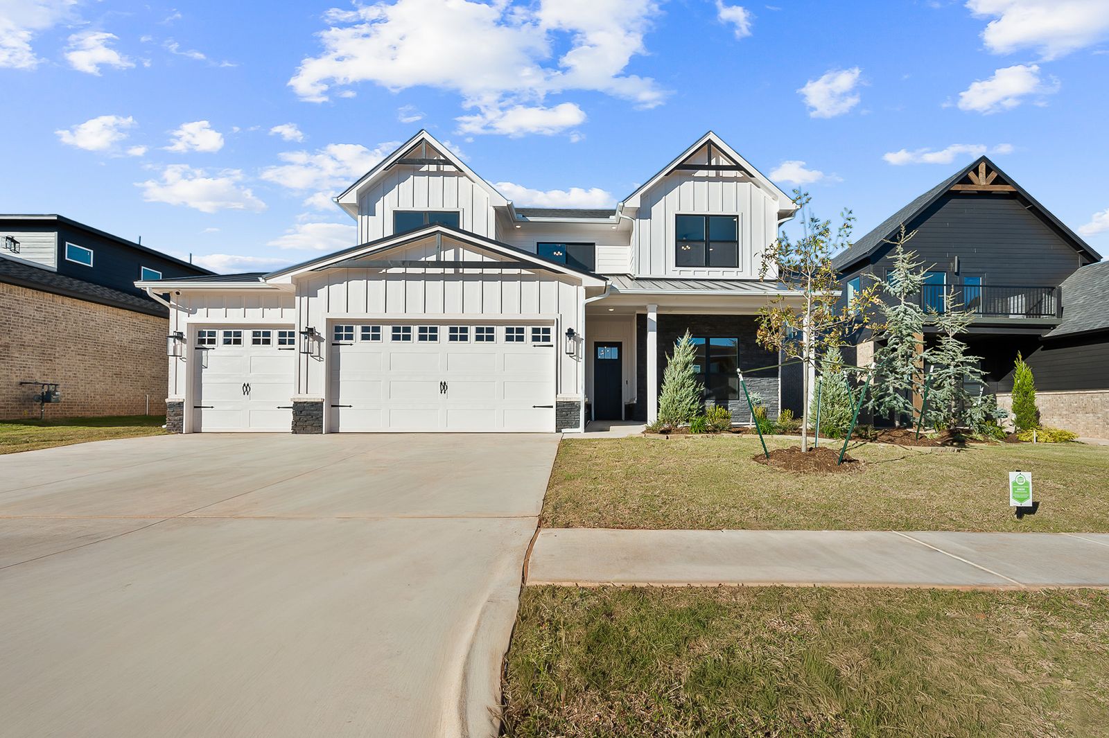 5705 NW 154th Terrace - Fence, Blinds + $10,000 in Closing Cost Assistance**